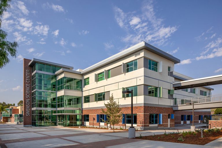 Featured photo for Swenson Science Center Dedication